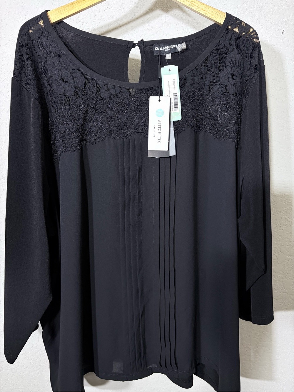 NWT Karl Lagerfeld Black Lace Mixed-Material Blouse with Pleated Front Sz 3X